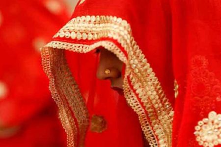 पति की दूसरी शादी से नाराज़ पत्नी ने उठाया खौफनाक कदम, 4 लोग जिंदा जले