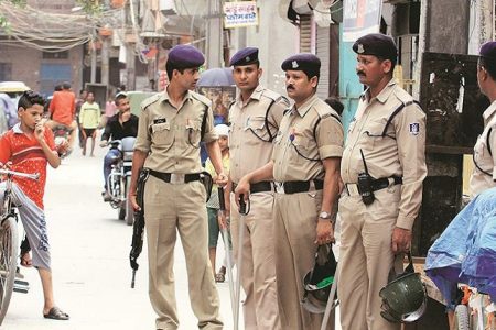 Corona: उत्तर प्रदेश में 30 अप्रैल तक धारा 144 लागू !