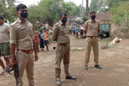 पत्नी पर था शक, पति ने दिनदहाड़े खौफनाक वारदात को दे डाला अंजाम