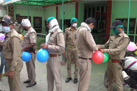 यूपी पुलिस के इस सराहनीय कार्य की हर तरफ हो रहा है चर्चा