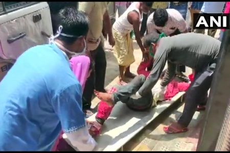 नेपाल ने 5 भारतीय नागरिकों पर बरसाई अंधाधुंध गोलियां