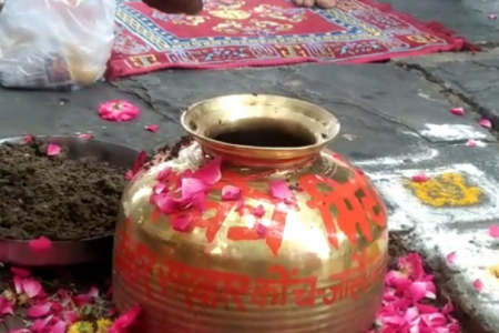 अयोध्या में महकेगी जालौन के प्रसिद्ध दोहर सरकार की मिट्टी