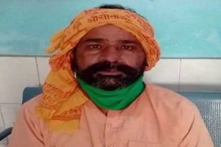 बाबा के भेष में छुपा था 8 पुलिस वालों का हत्यारा, बताई चौकाने वाली वजह..
