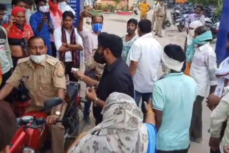 पुलिस पिटाई से क्षुब्ध युवती ने फांसी लगाकर दी जान, कोतवाली में मचा हंगामा
