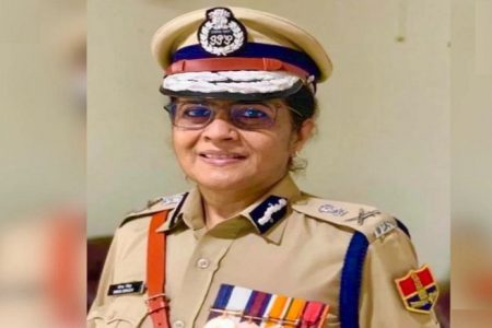 एक बार फिर चर्चा में हैं दबंग महिला IPS ऑफिसर नीना सिंह, कई जटिल केसेज कर चुकी है सॉल्व