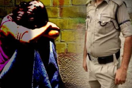सिपाही ने तमंचे के बल पर किया महिला का रेप, अश्लील वीडियो बनाकर करता था ब्लैकमेल…