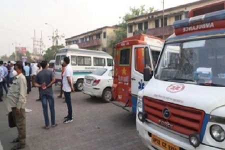 लखनऊ बना यूपी का कोरोना ‘हॉटस्पॉट’, डरा रहे शवदाह गृहों की तस्वीरें और आंकड़े…