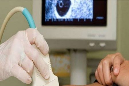 अल्ट्रासाउंड के बाद लिंग उजागर ना करने पर महिला का हंगामा…