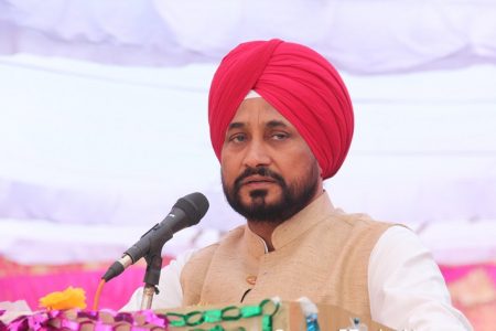 जानें कौन है चरणजीत सिंह चन्नी ? जिन्हें बनाया गया पंजाब का नया सीएम