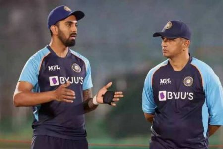 IND Vs ENG: इंग्लैंड के खिलाफ टीम इंडिया का ऐलान, कोच द्रविड़ ने केएल राहुल से छीनी बड़ी जिम्मेदारी