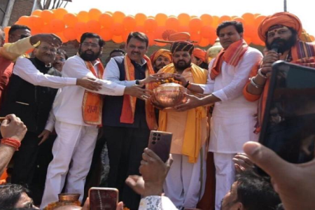 राम मंदिर निर्माण से पूरा हो रहा बाल ठाकरे का सपना…अयोध्या पहुंचे शिंदे ने CM योगी की तारीफ