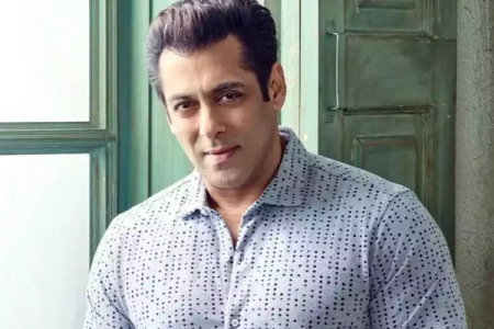 Salman Khan के घर के बाहर बदमाशों ने की अंधाधुंध फायरिंग, बाइक पर आए थे शार्प शूटर
