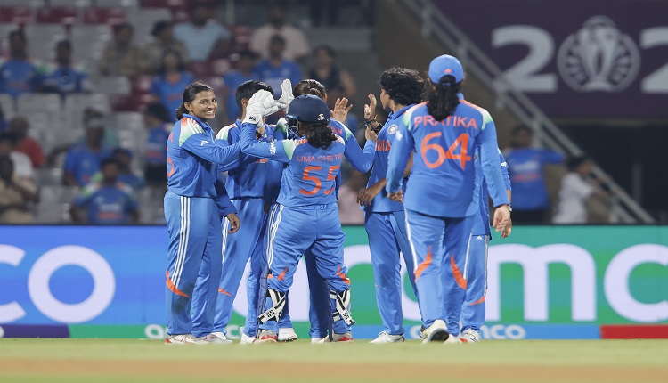 IND-vs-NZ-womens.jpg